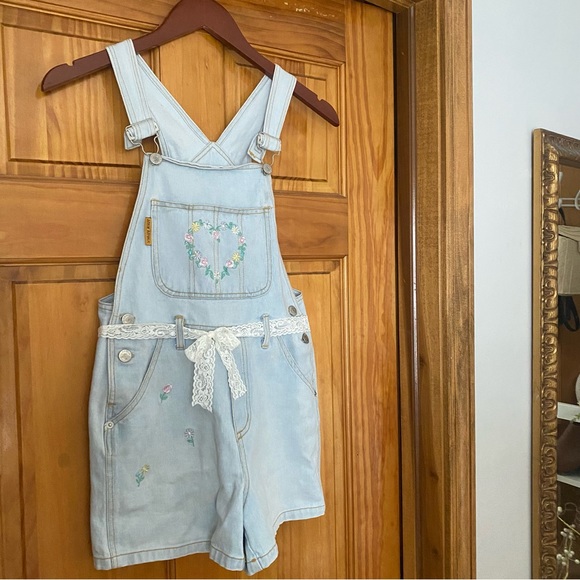 Light Denim Cottage-core Overalls With Floral Embroidered Heart - Picture 1 of 7